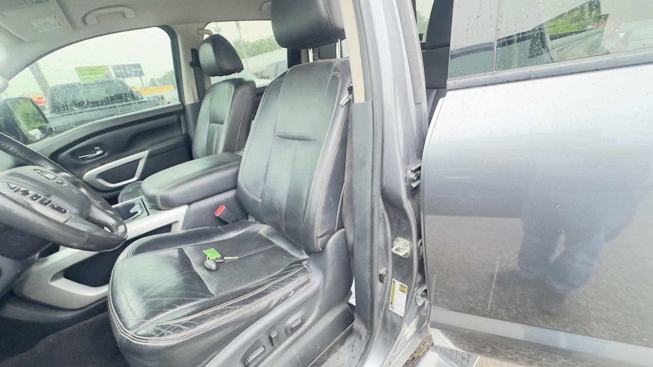 Nissan Titan XD 4x4 Diesel Crew Cab SL 2017