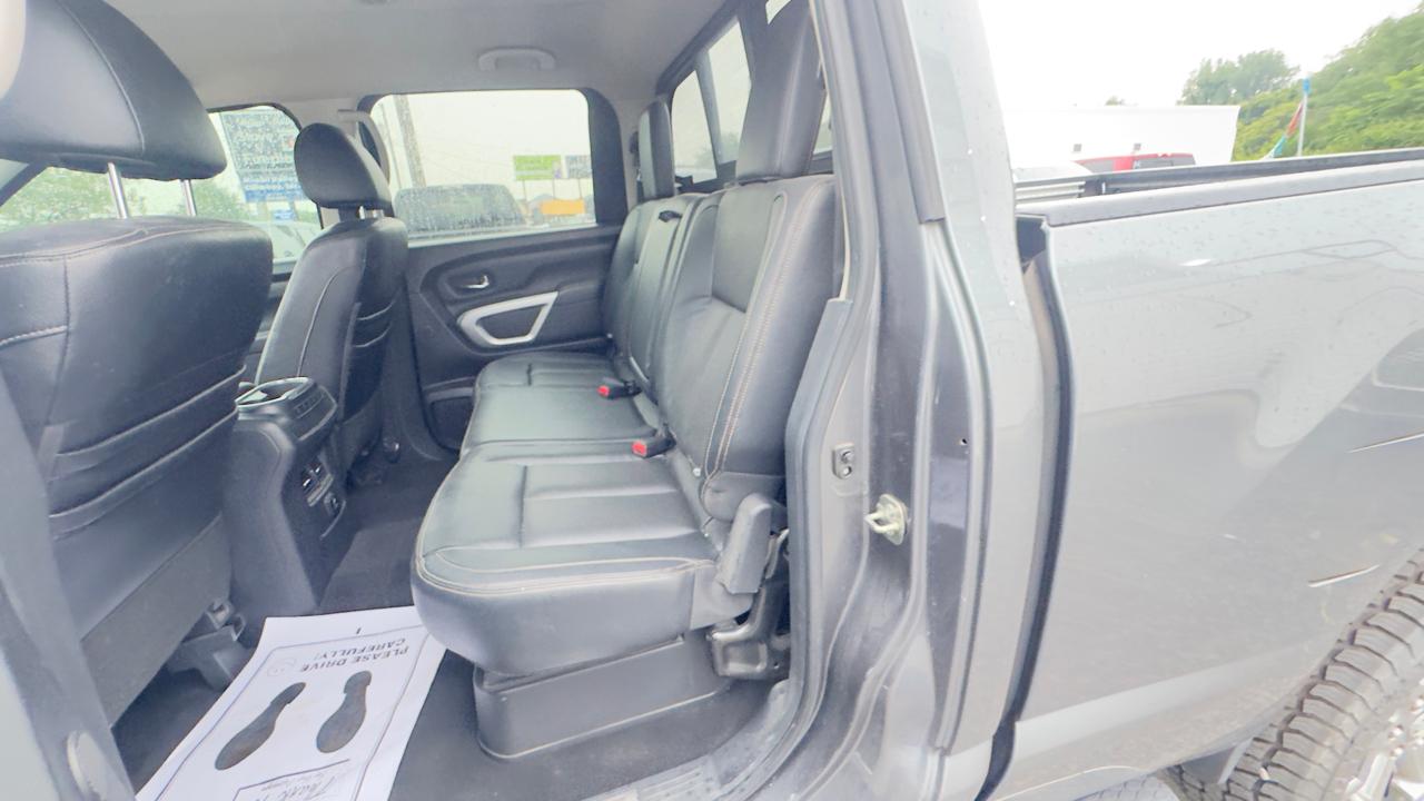 Nissan Titan XD 4x4 Diesel Crew Cab SL 2017