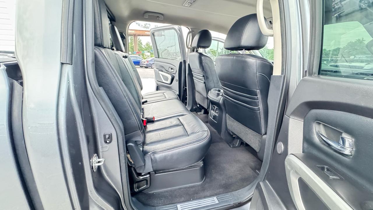 Nissan Titan XD 4x4 Diesel Crew Cab SL 2017