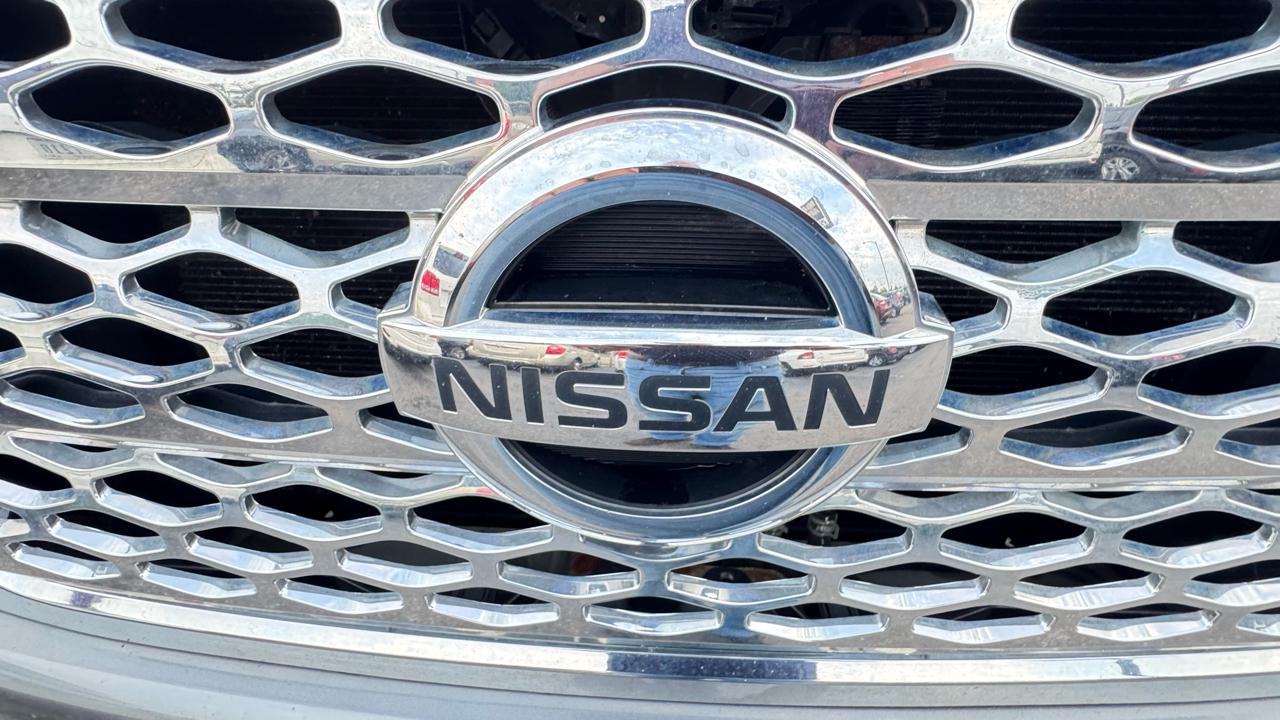 Nissan Titan XD 4x4 Diesel Crew Cab SL 2017