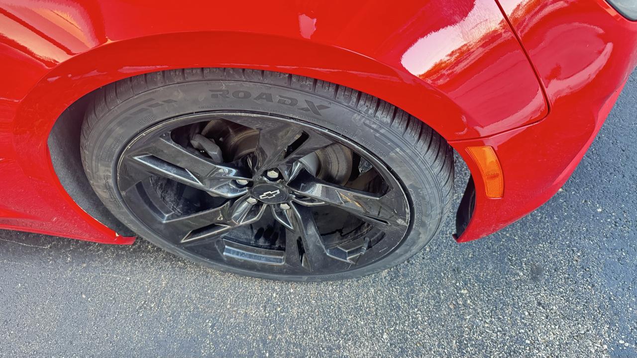 Chevrolet Camaro 2dr Cpe 1LT 2021