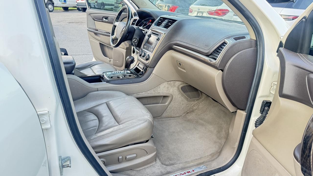 GMC Acadia AWD 4dr Denali 2014
