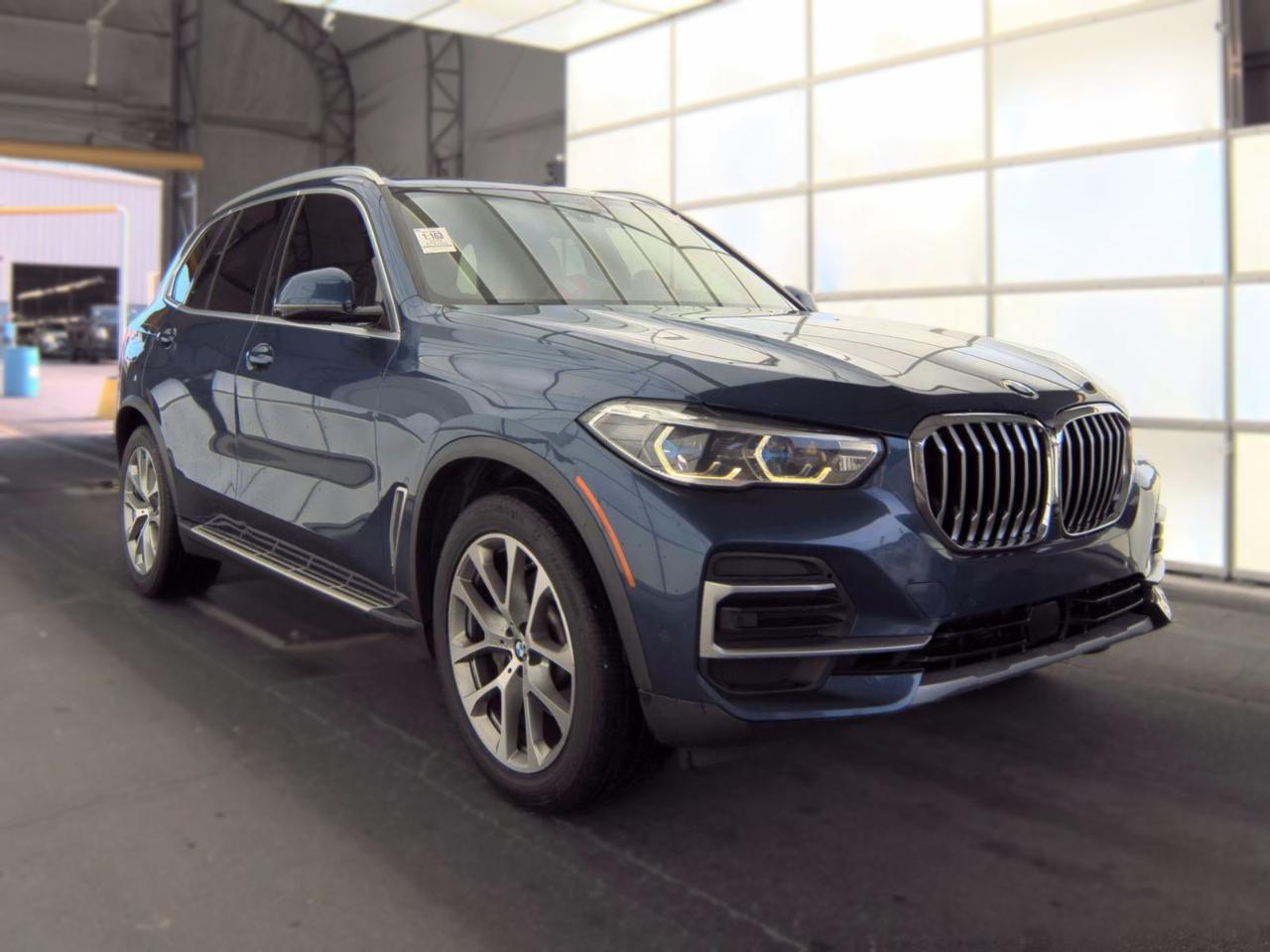 BMW X5 xDrive40i Sports Activity Vehicle 2022