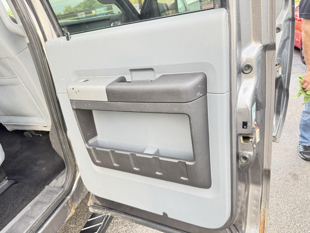 Ford Super Duty F-250 SRW 4WD Crew Cab 156" Platinum 2014