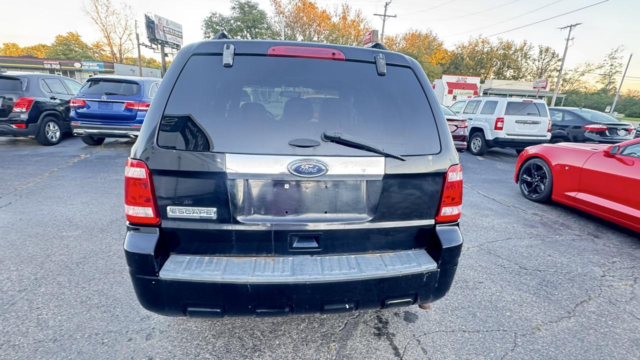 Ford Escape FWD 4dr Limited 2012