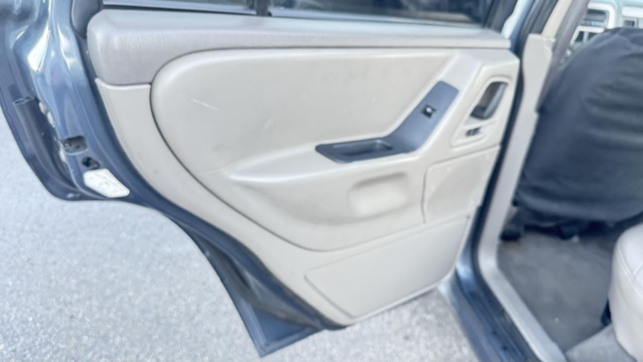 Jeep Grand Cherokee 4dr Laredo 4WD 2003