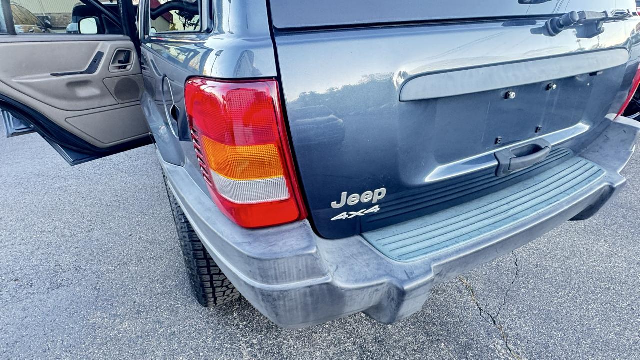 Jeep Grand Cherokee 4dr Laredo 4WD 2003