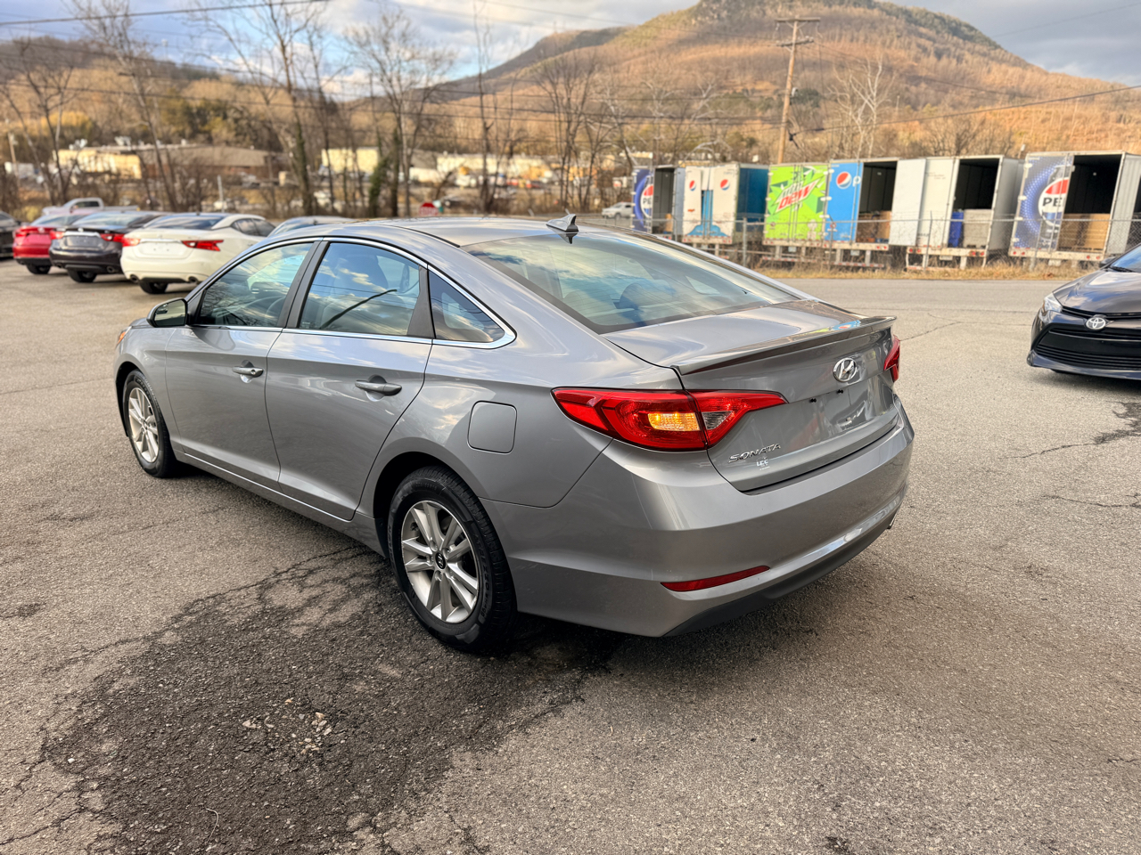 Hyundai Sonata SE 2016
