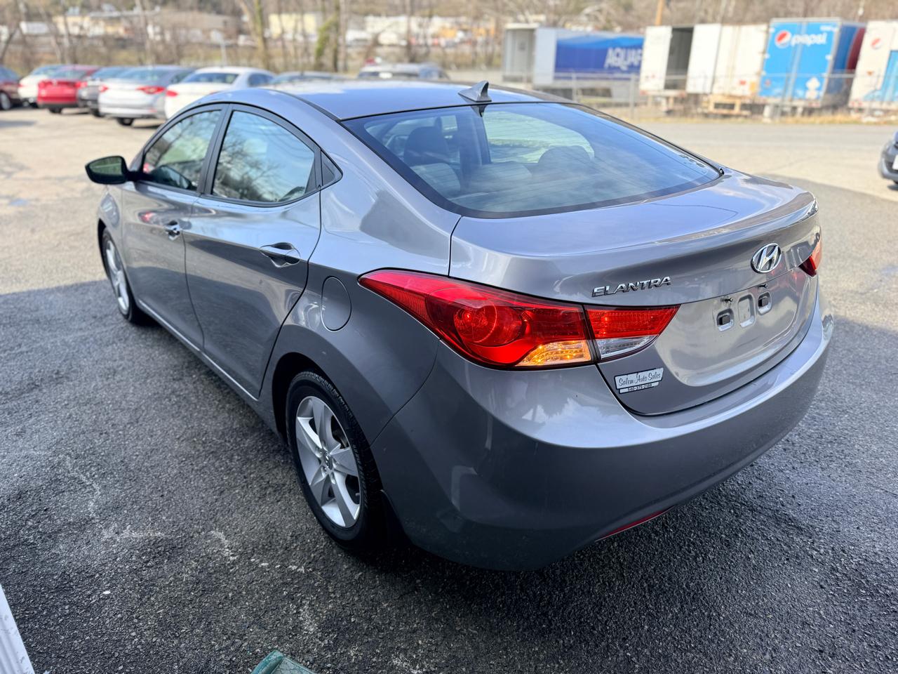 Hyundai Elantra GLS 2012
