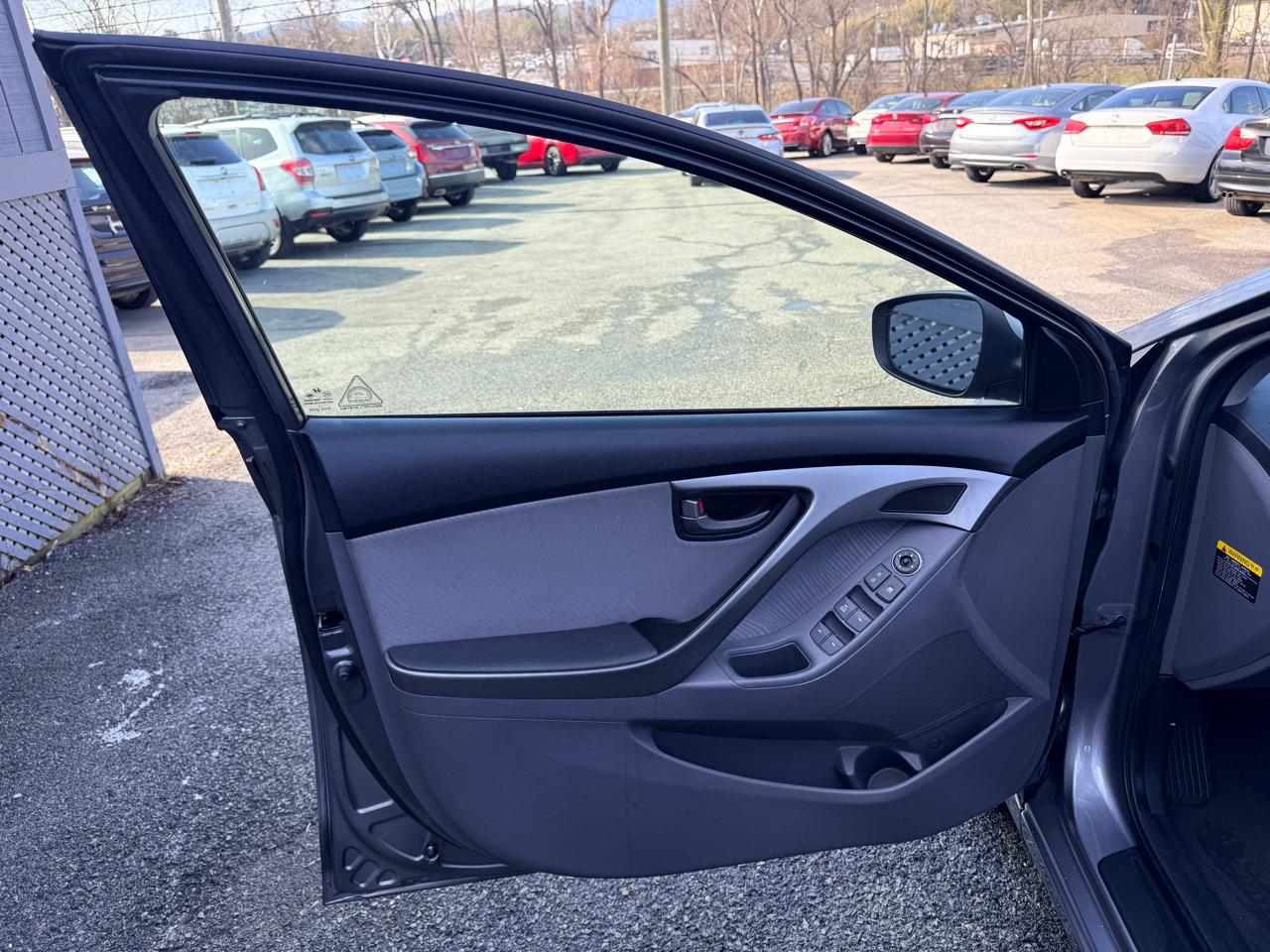 Hyundai Elantra GLS 2012