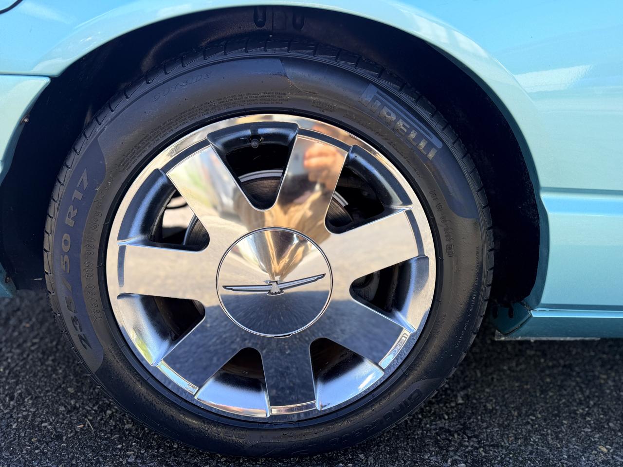 Ford Thunderbird Deluxe 2002