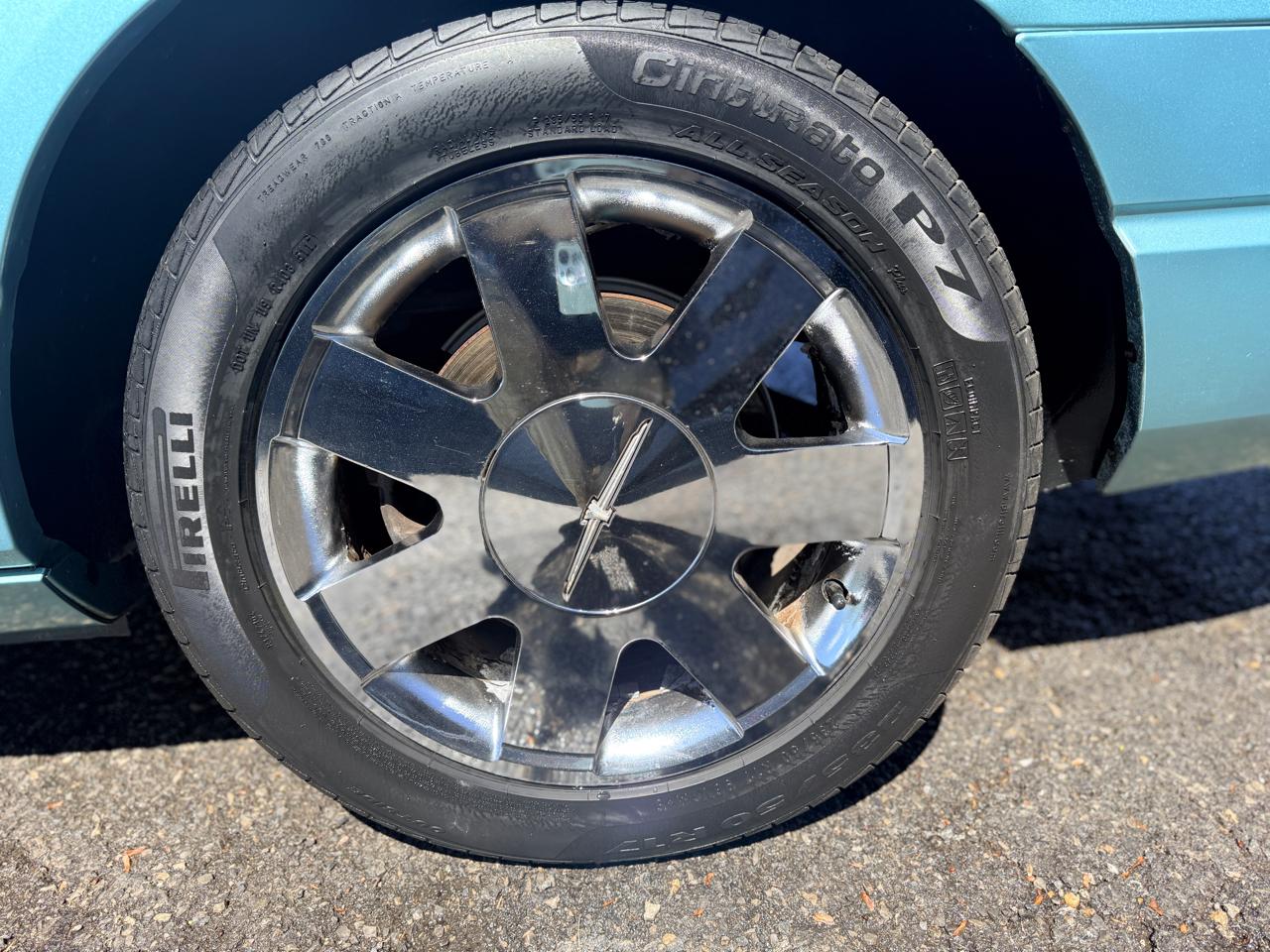 Ford Thunderbird Deluxe 2002