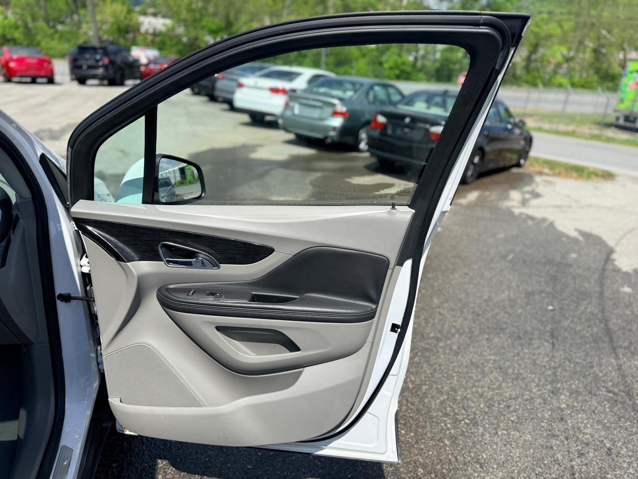 Buick Encore Leather FWD 2016