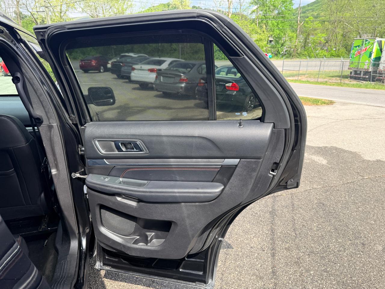 Ford Explorer Sport 4WD 2018