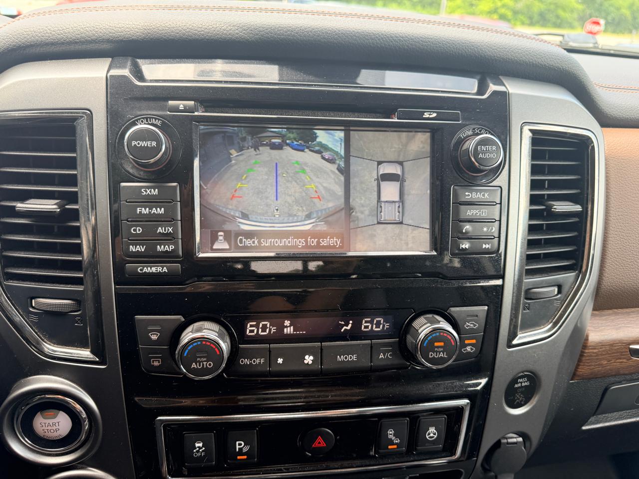 Nissan Titan Platinum Reserve Crew Cab 4WD 2018