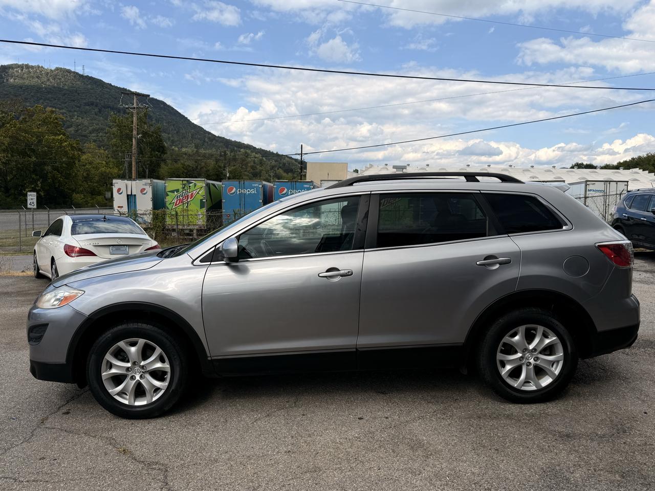 Mazda CX-9 FWD 4dr Touring 2011