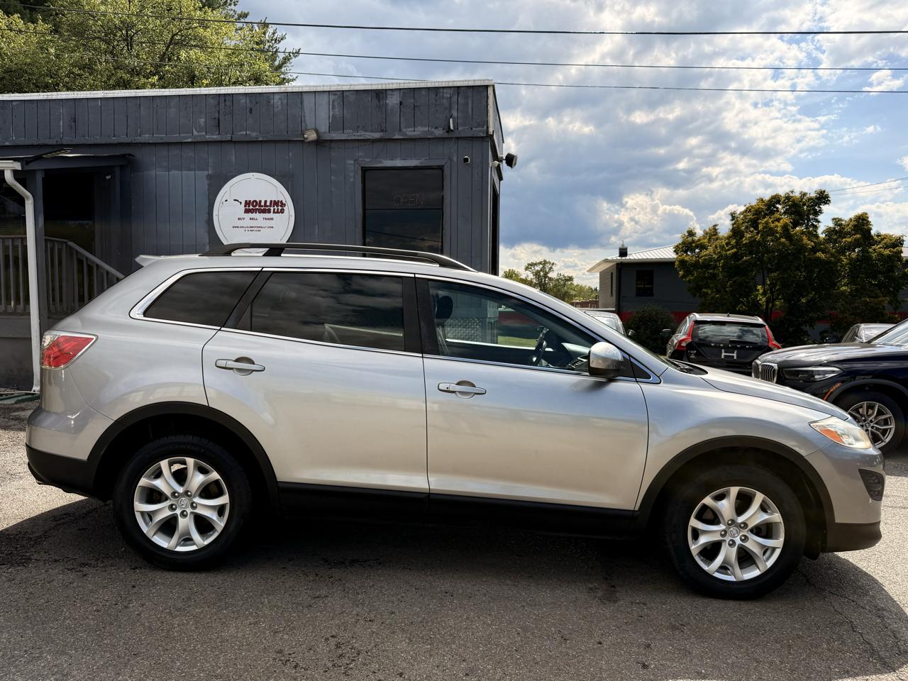 Mazda CX-9 FWD 4dr Touring 2011