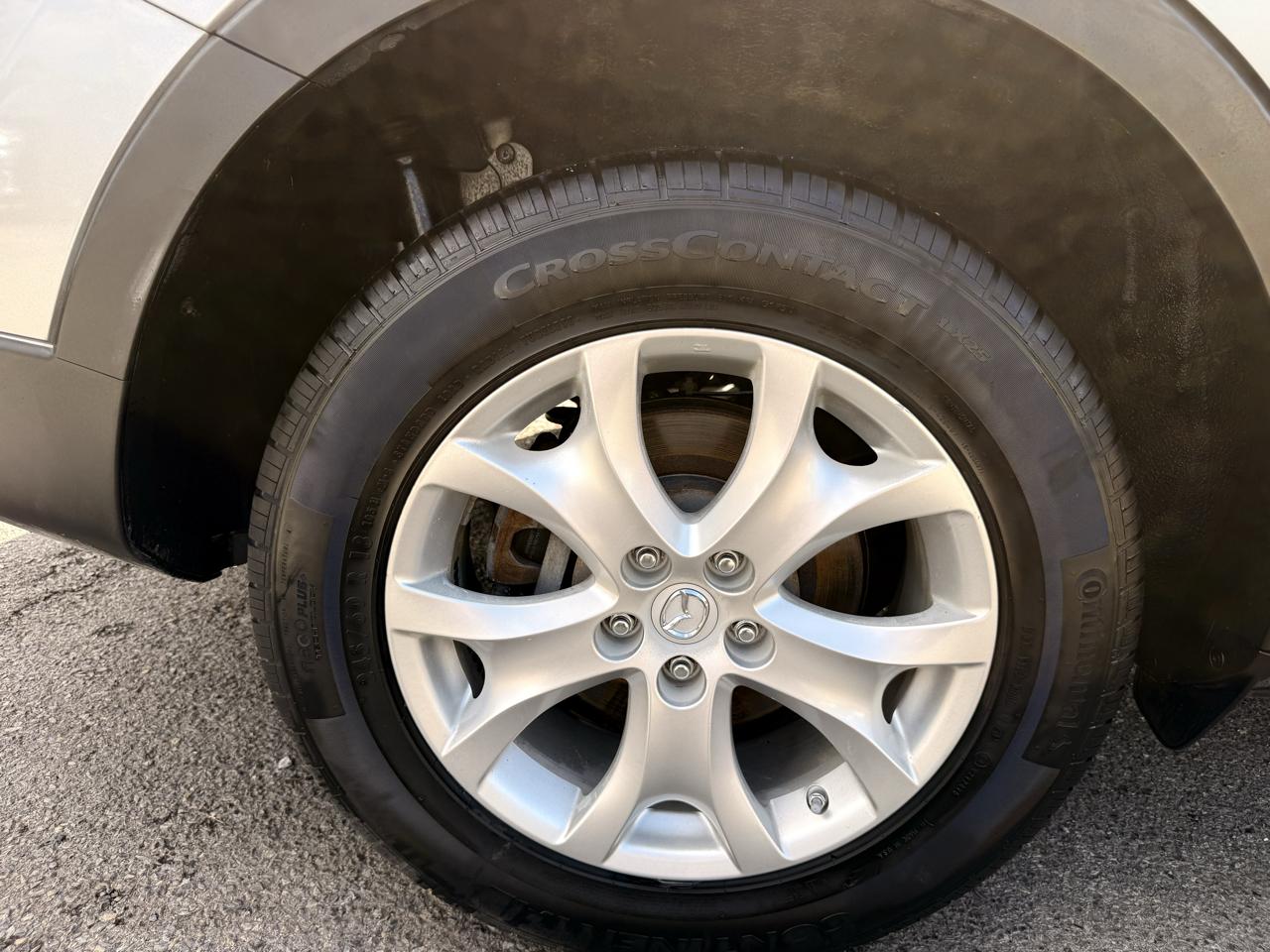 Mazda CX-9 FWD 4dr Touring 2011