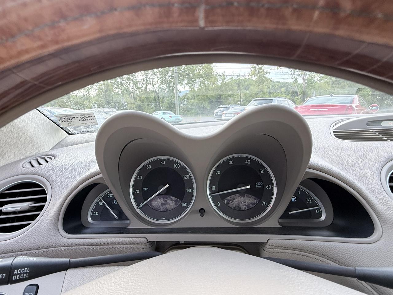 Mercedes-Benz 500SL  2004