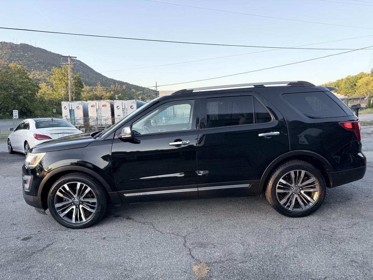 Ford Explorer Platinum AWD 2017