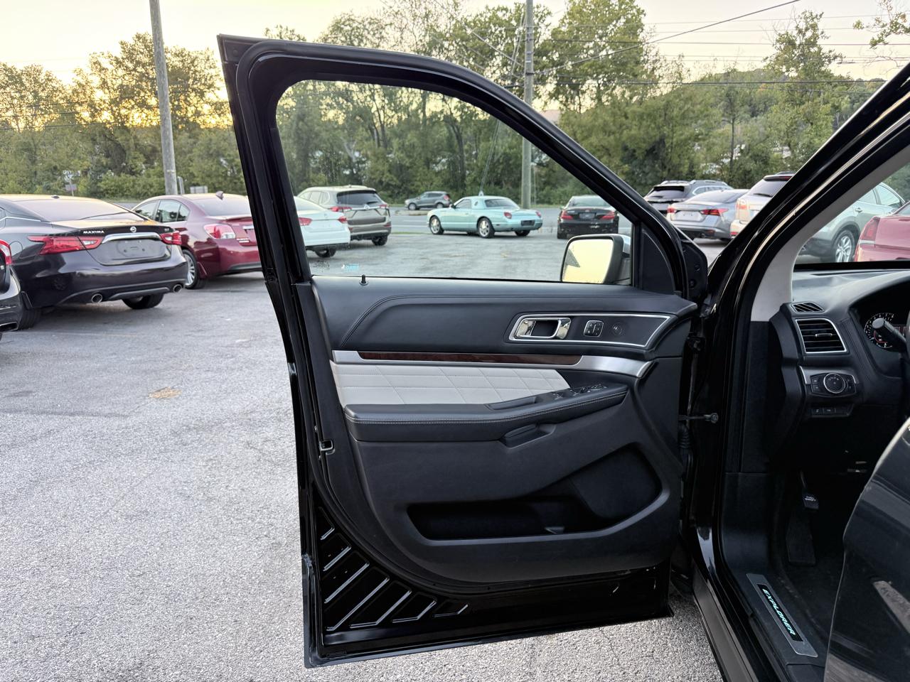 Ford Explorer Platinum AWD 2017