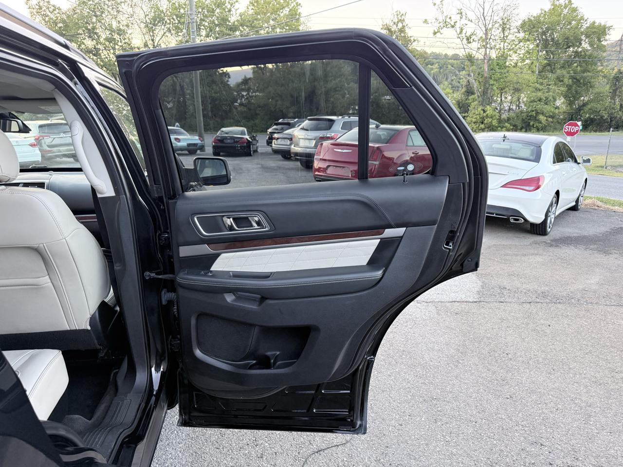 Ford Explorer Platinum AWD 2017