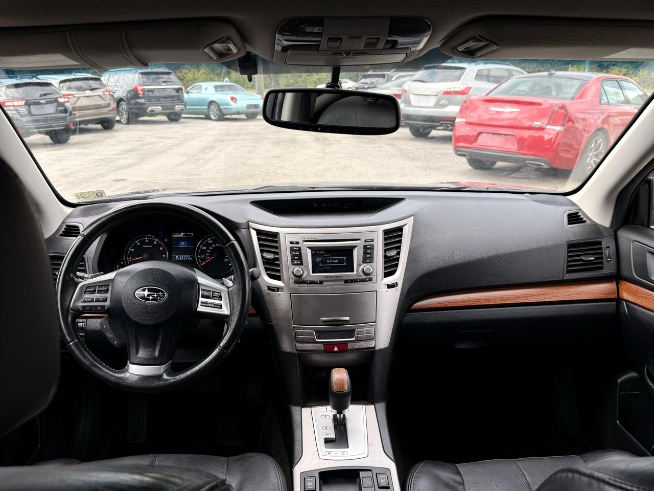 Subaru Outback 2.5i Limited 2013