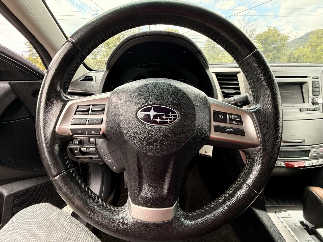 Subaru Outback 2.5i Limited 2013