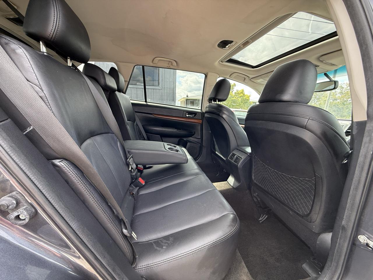 Subaru Outback 2.5i Limited 2013