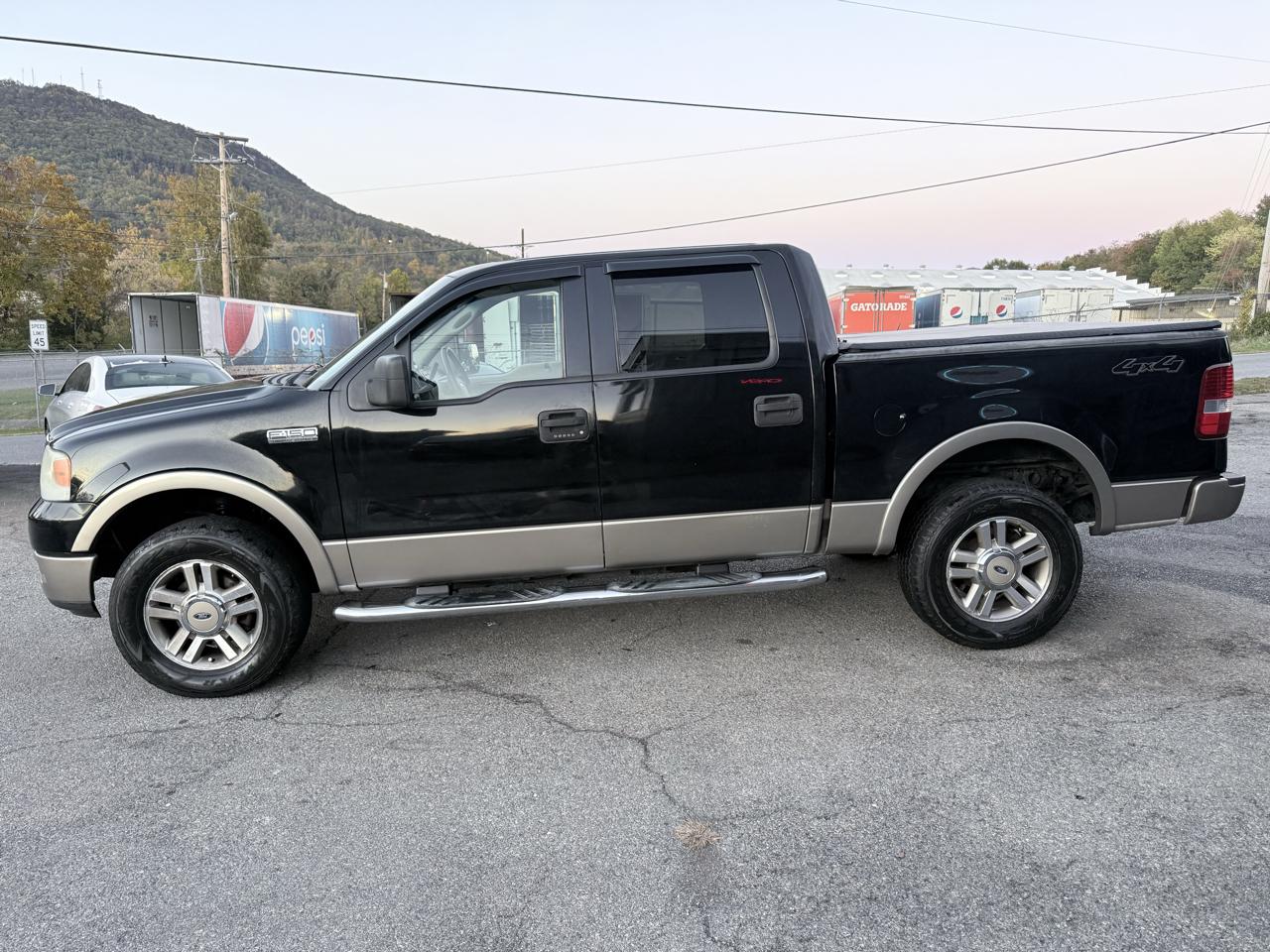 Ford F-150 FX4 SuperCrew 4WD 2005