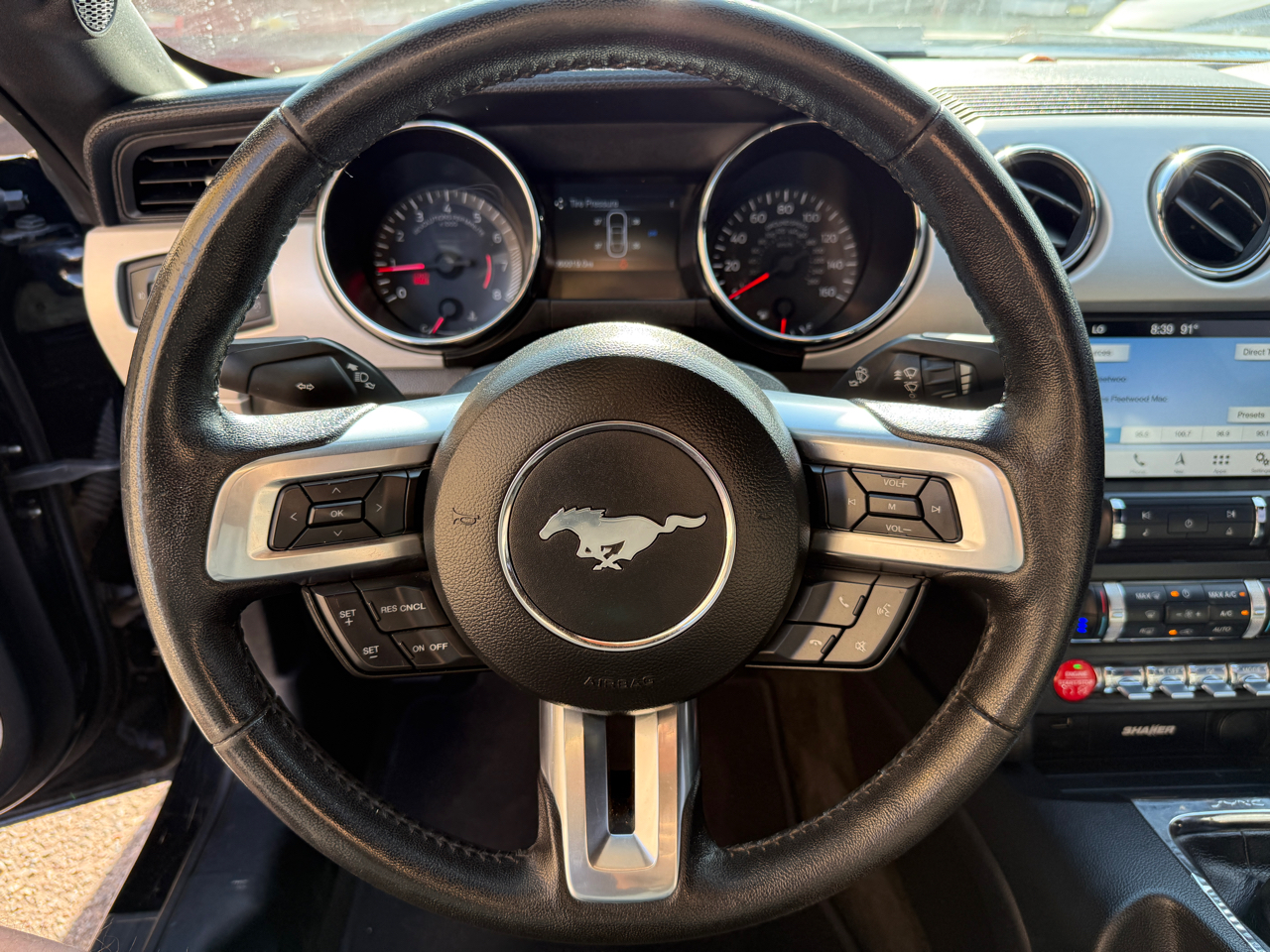 Ford Mustang  2017 Ford Mustang  2017