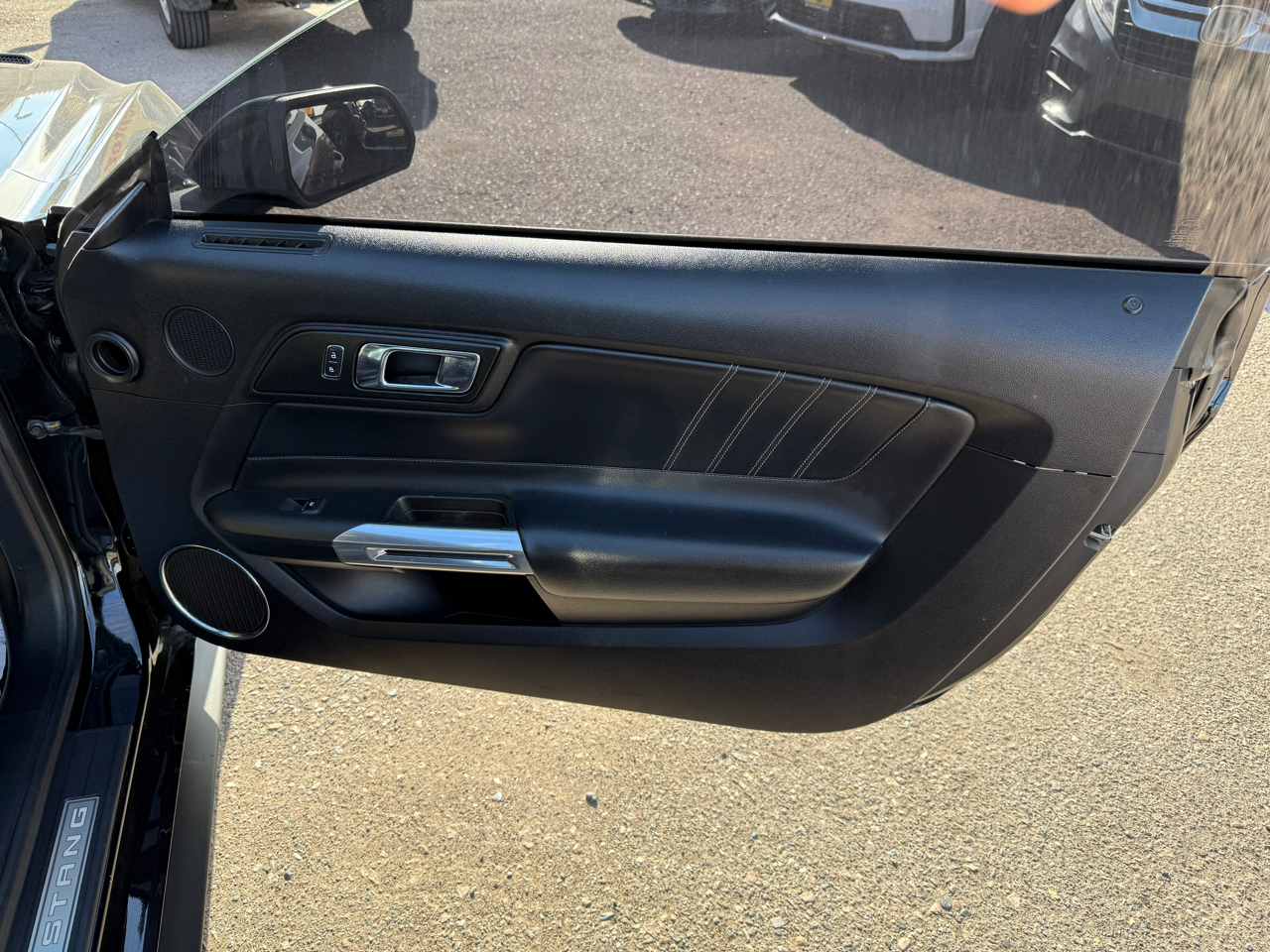 Ford Mustang  2017 Ford Mustang  2017