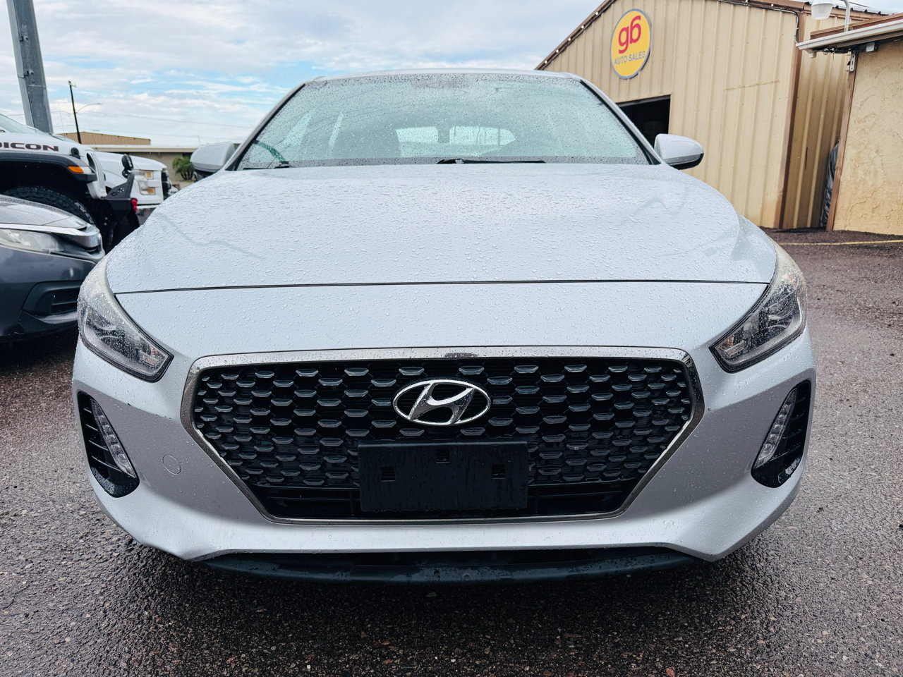 Hyundai Elantra GT  2018 Hyundai Elantra GT  2018