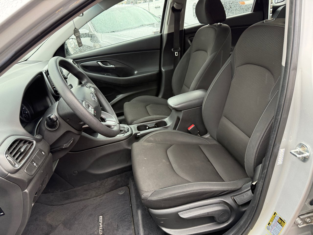 Hyundai Elantra GT  2018 Hyundai Elantra GT  2018