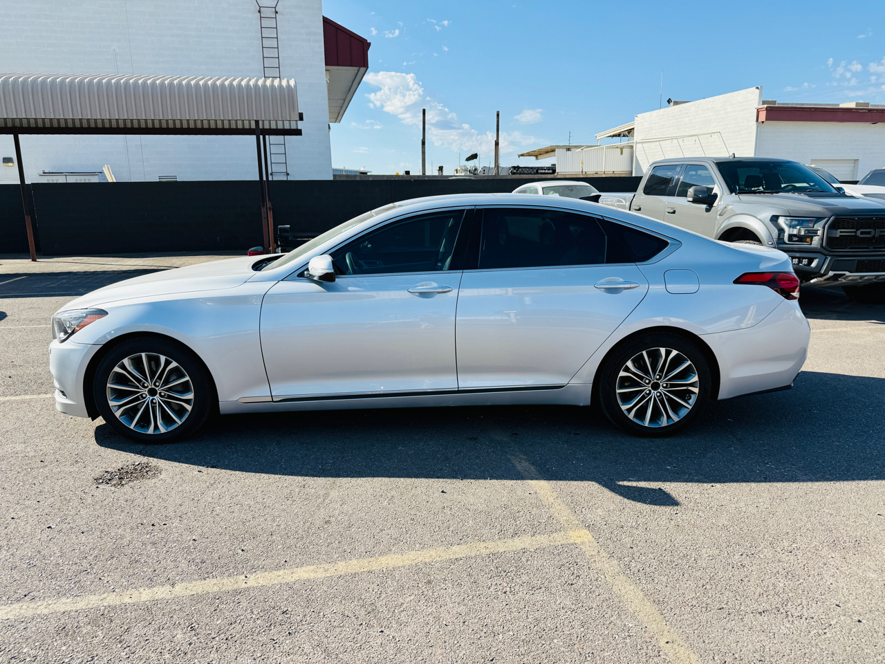 Hyundai Genesis  2016 Hyundai Genesis  2016