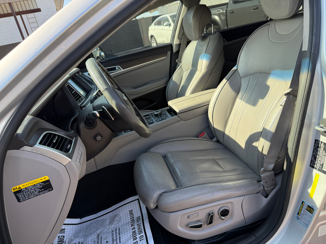 Hyundai Genesis  2016 Hyundai Genesis  2016