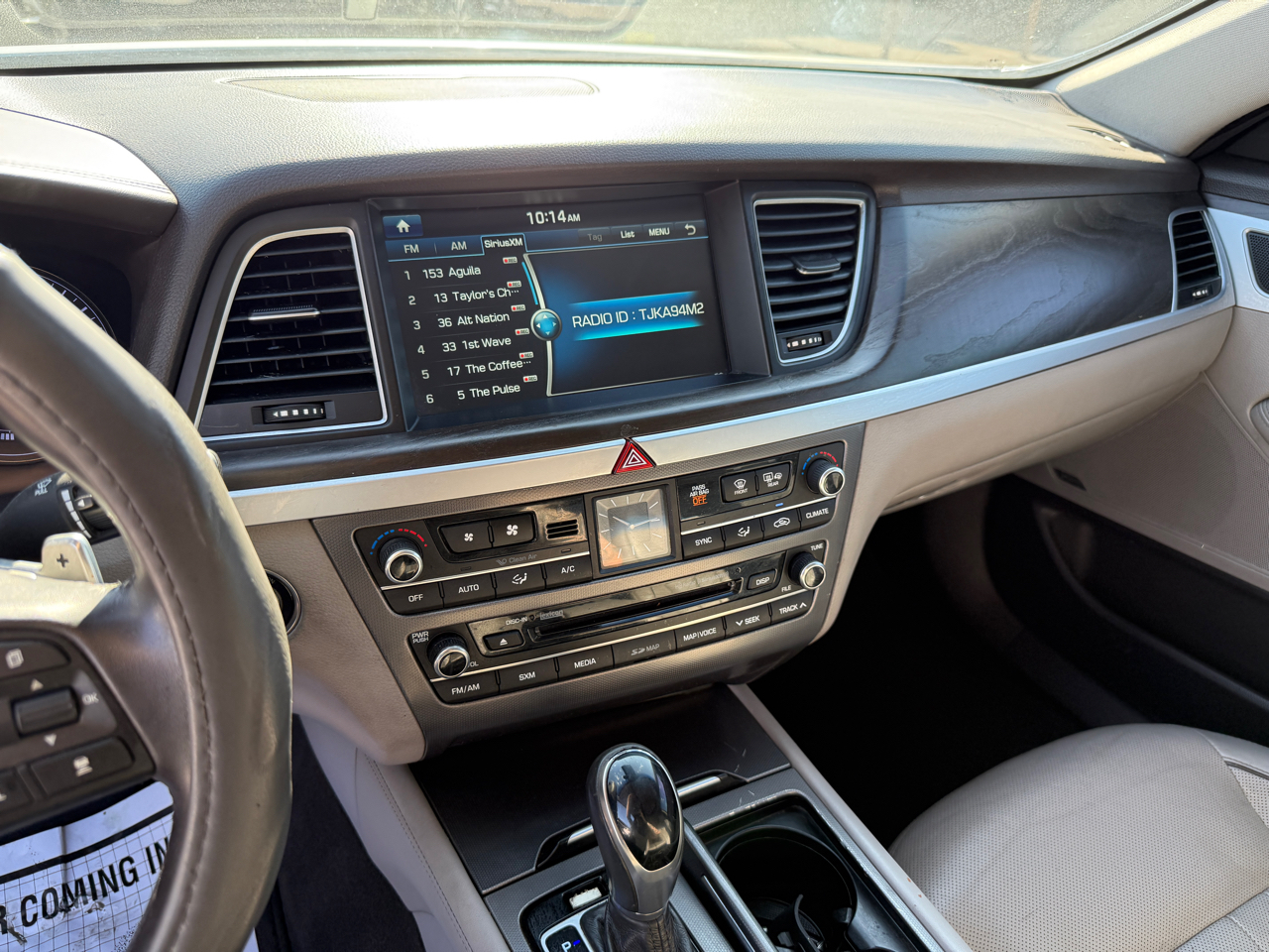 Hyundai Genesis  2016 Hyundai Genesis  2016