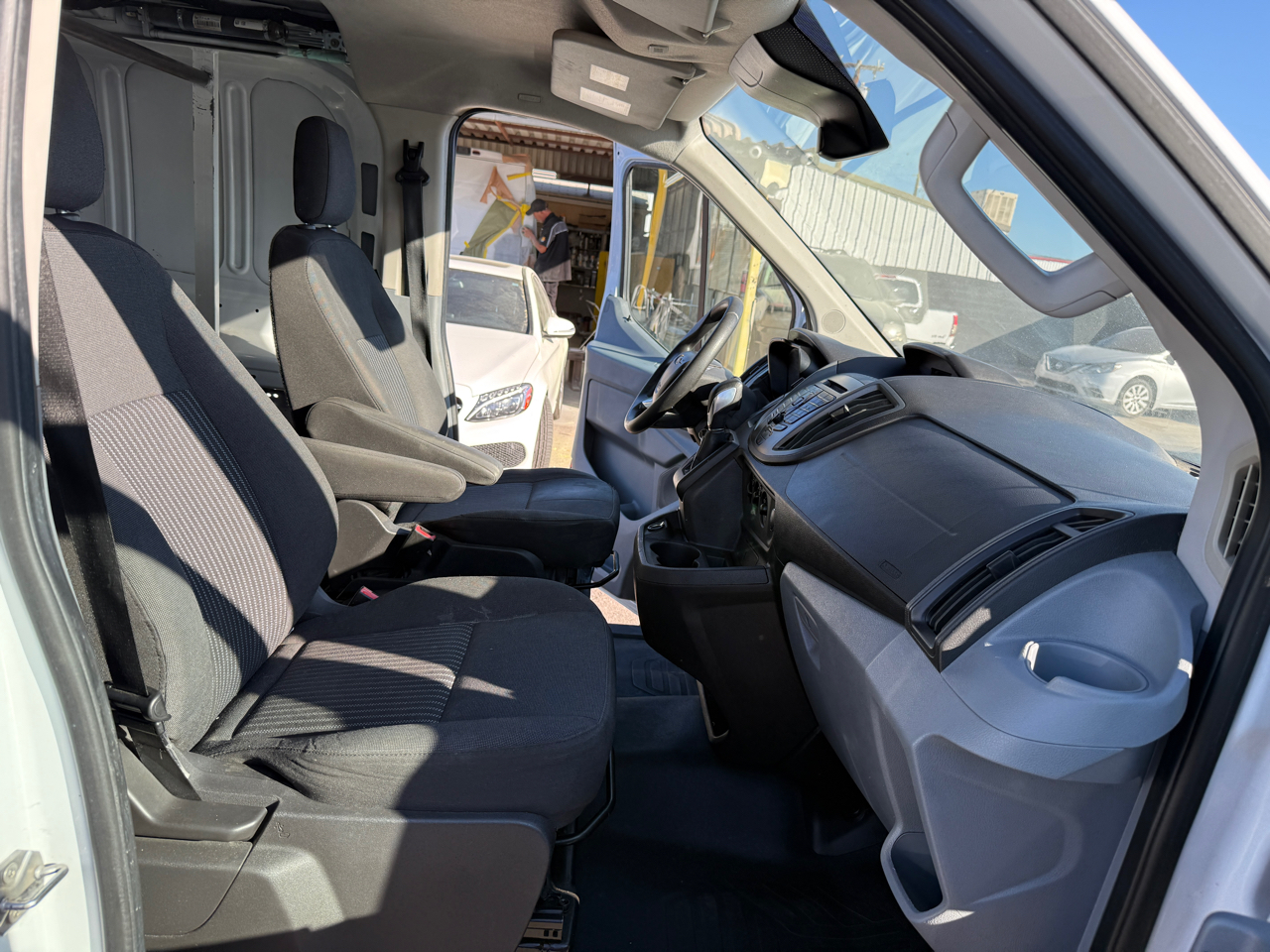 Ford Transit  2018 Ford Transit  2018
