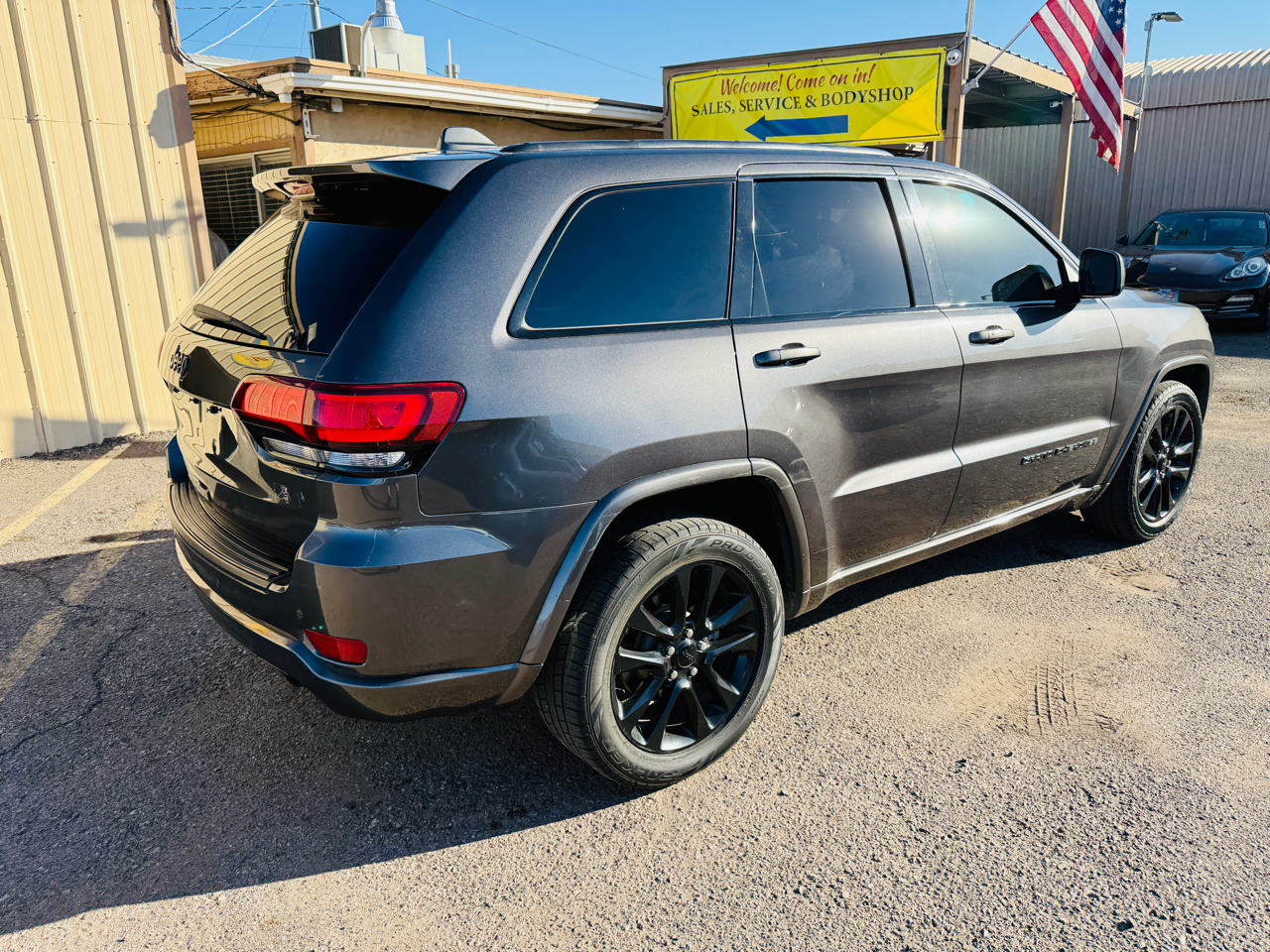 Jeep Grand Cherokee  2018