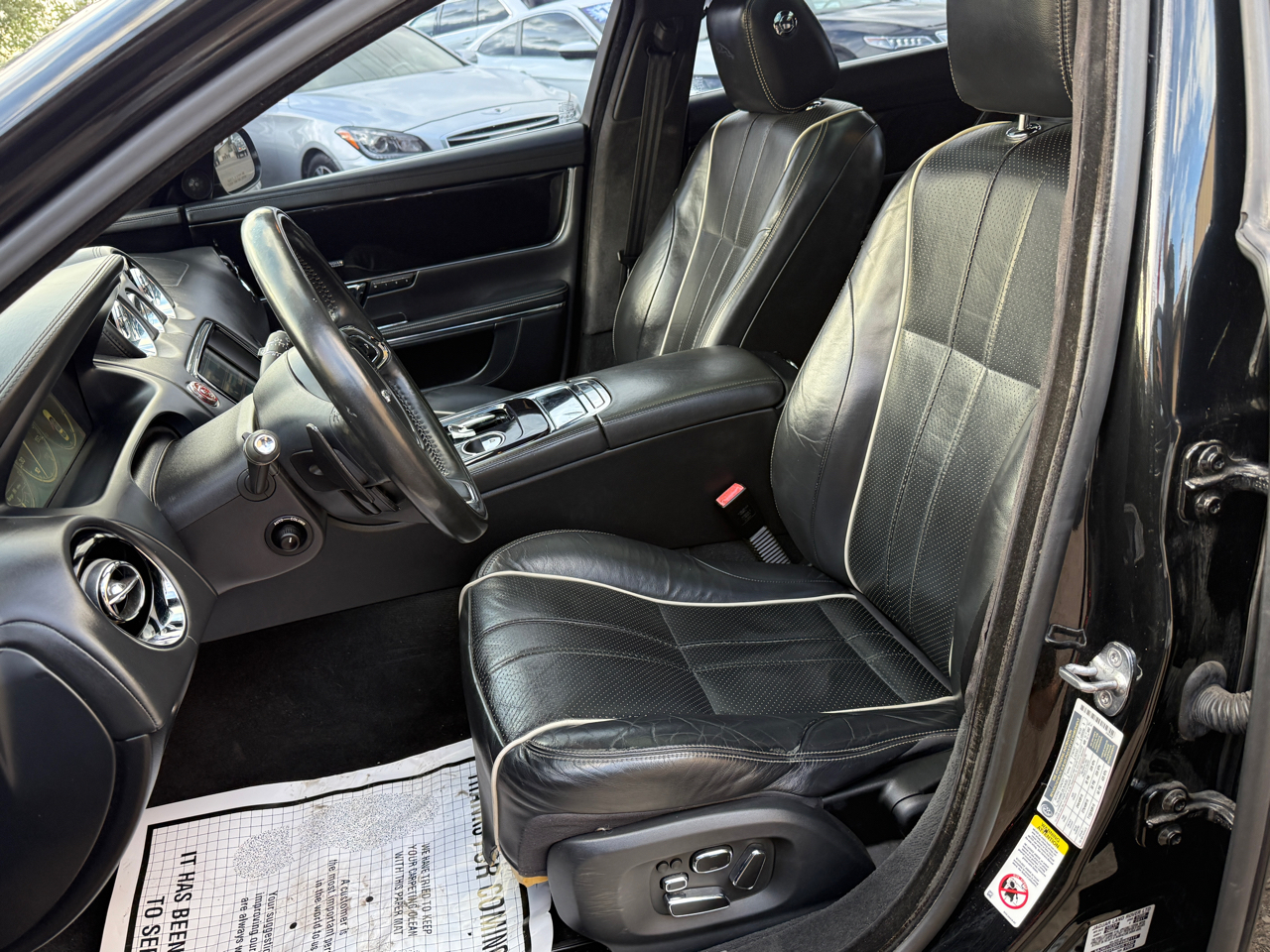 Jaguar XJ-Series  2015