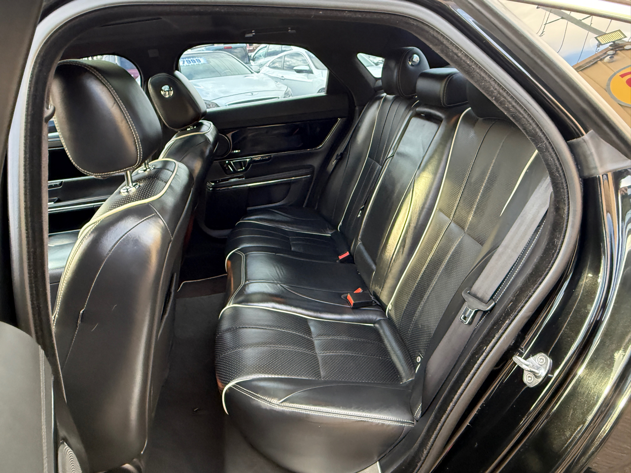 Jaguar XJ-Series  2015