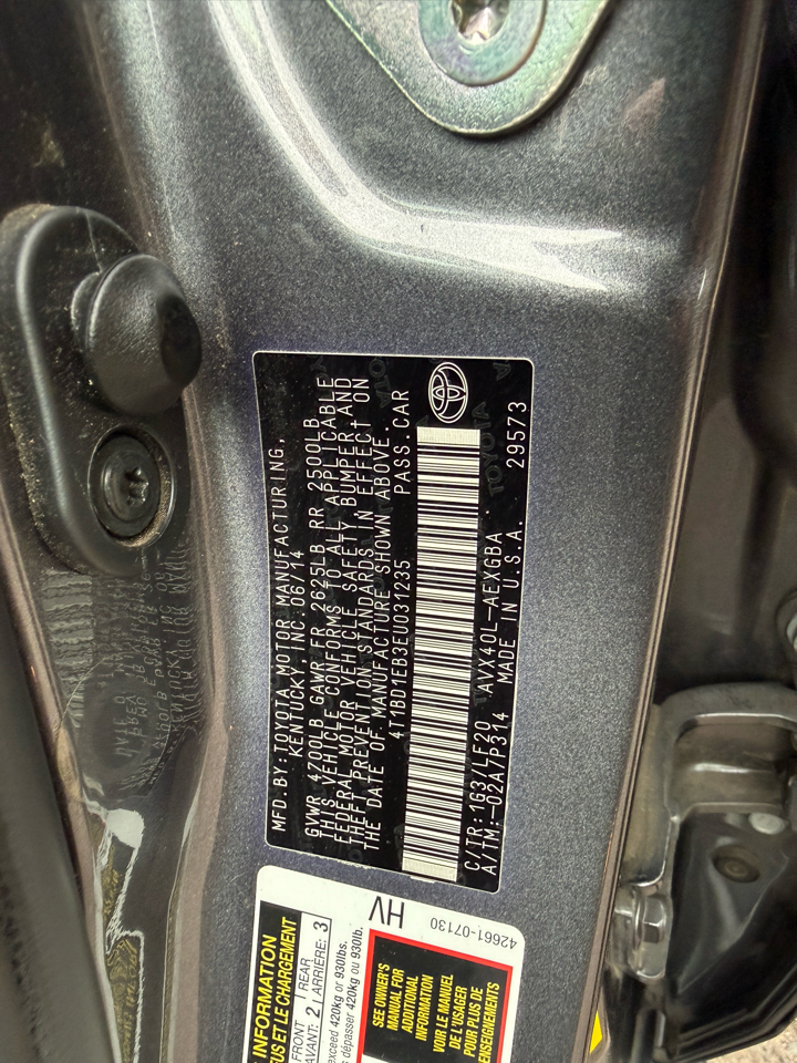 Toyota Avalon Hybrid  2014