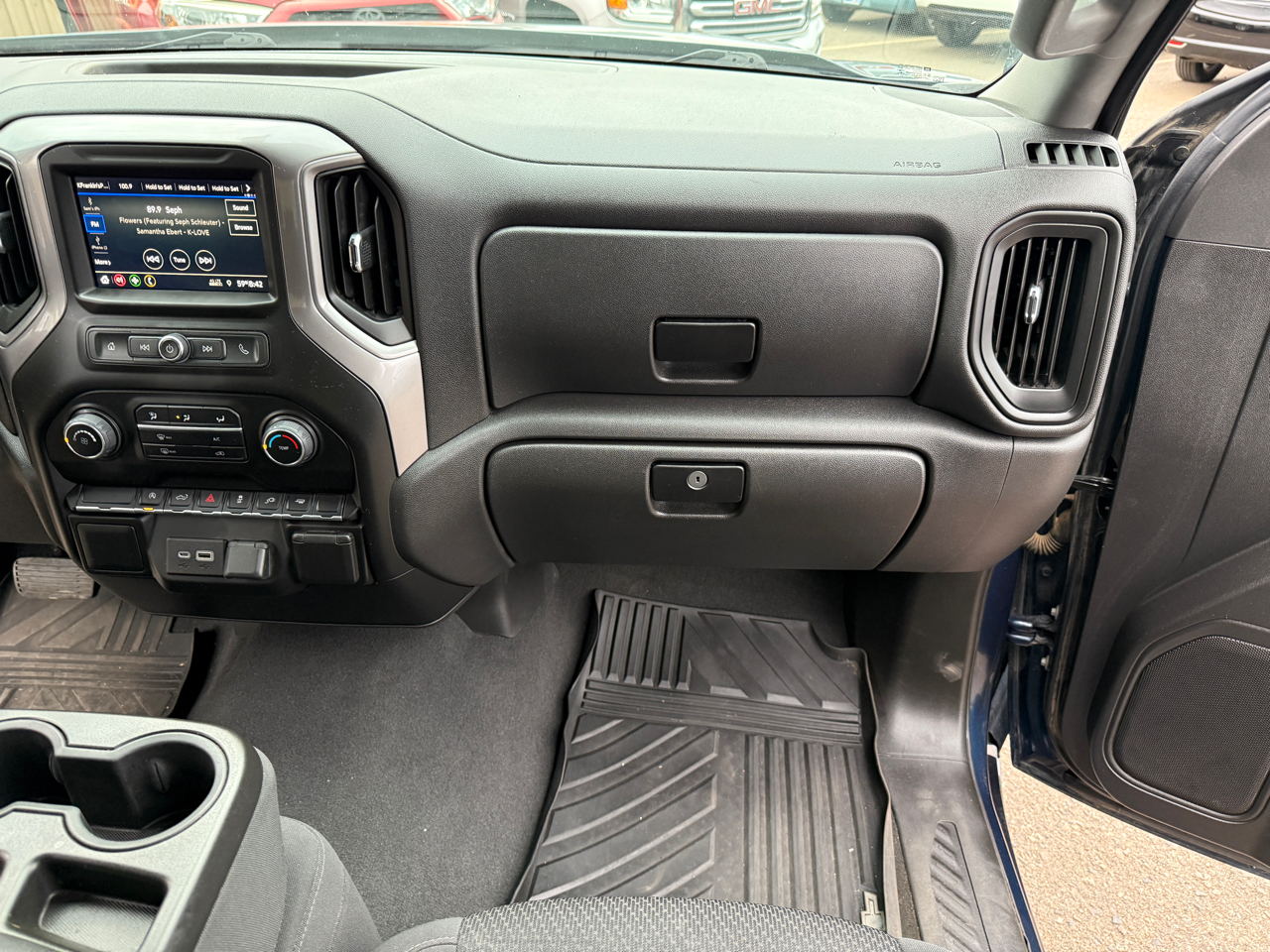 Chevrolet Silverado 1500  2021