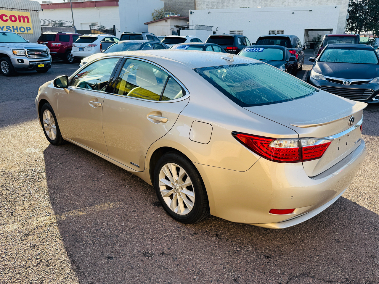 Lexus ES 300h  2013