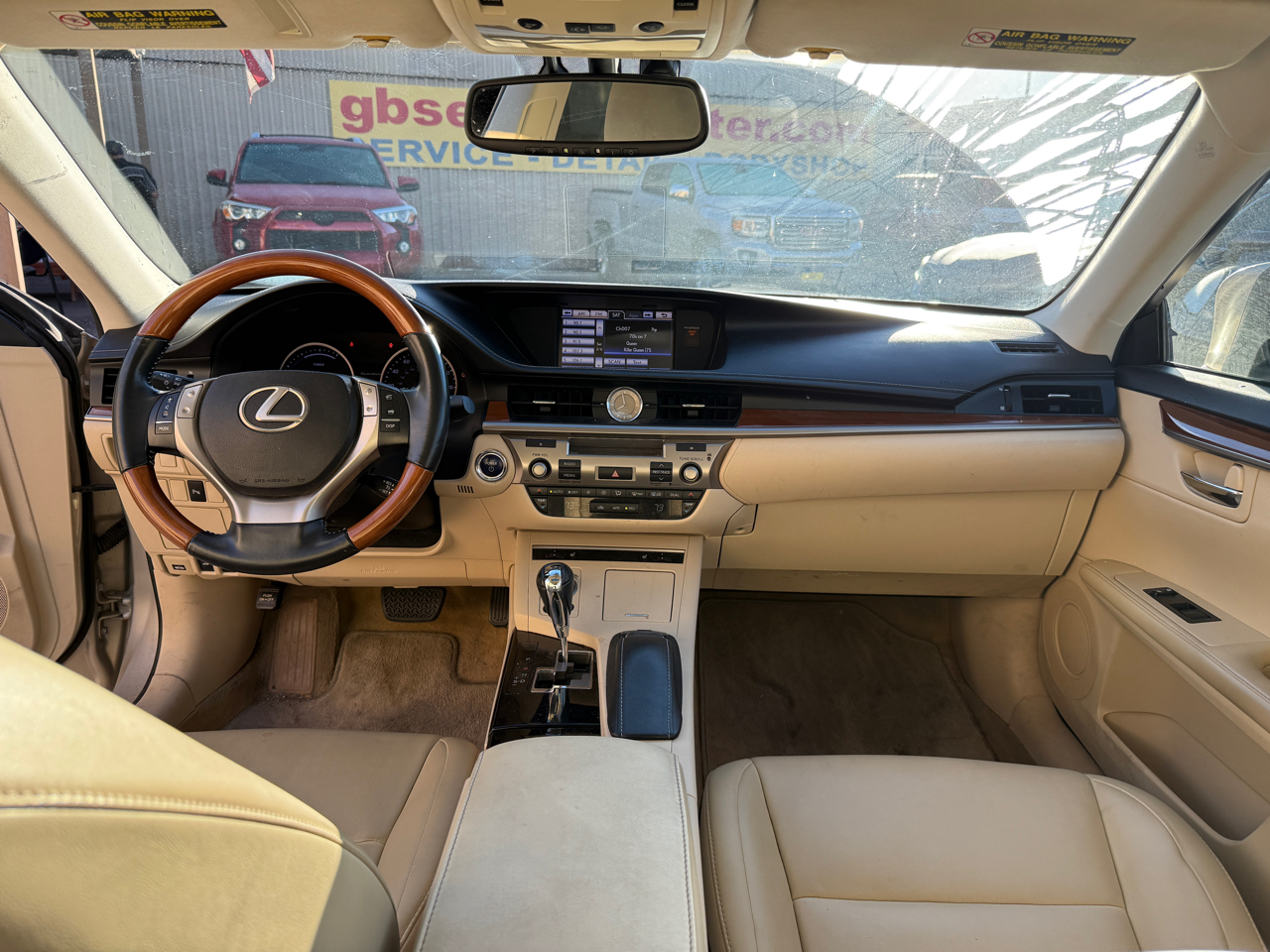 Lexus ES 300h  2013