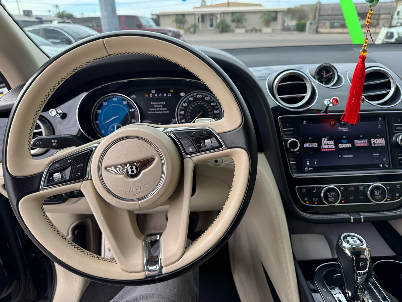 Bentley Bentayga  2017