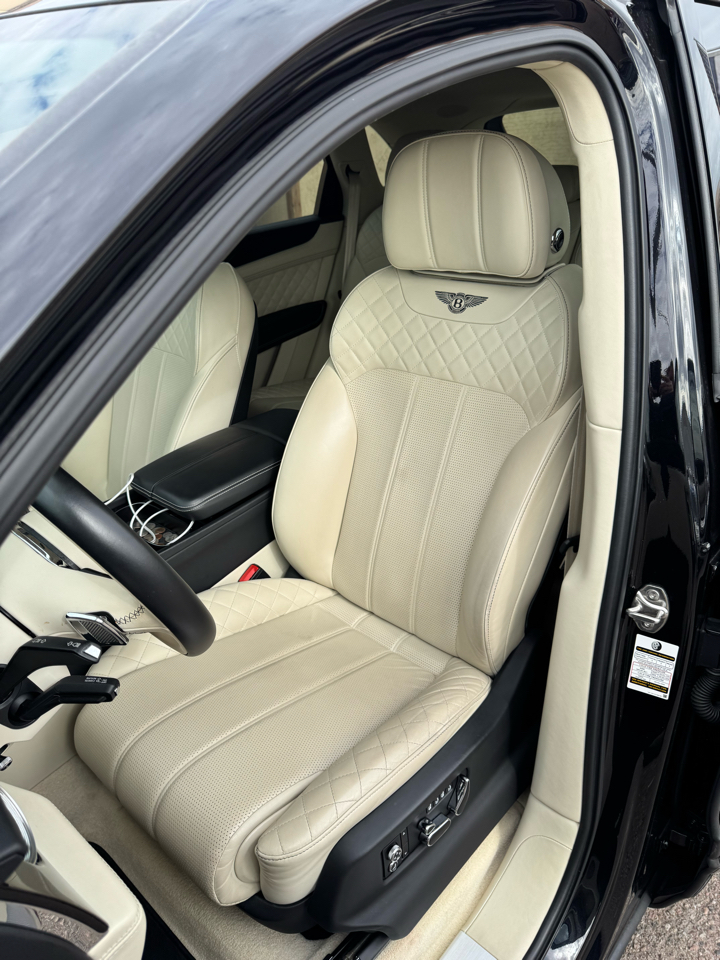 Bentley Bentayga  2017