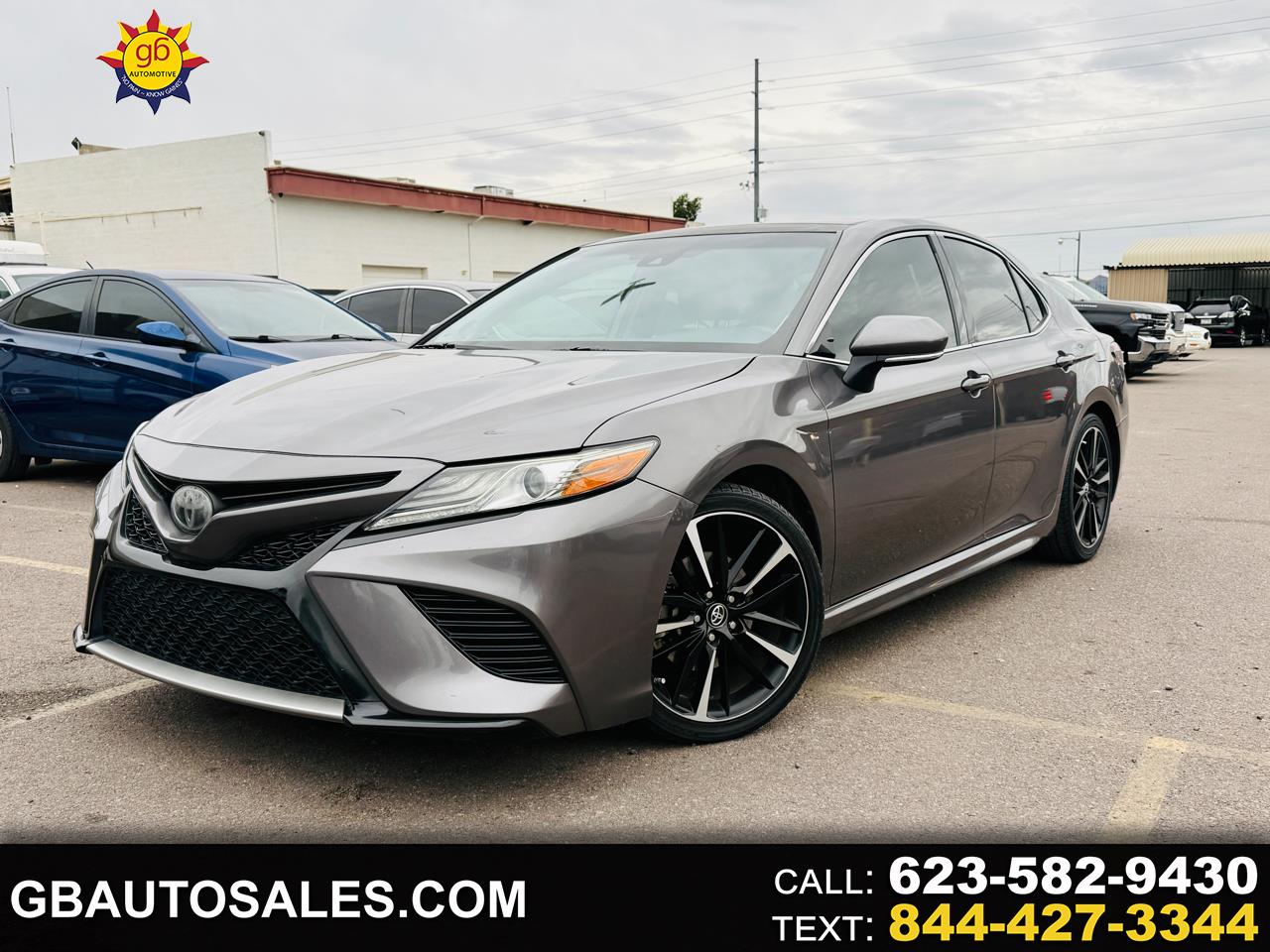 Toyota Camry  2019