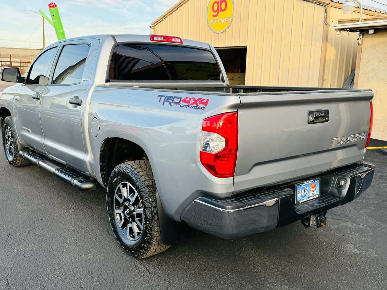 Toyota Tundra  2019