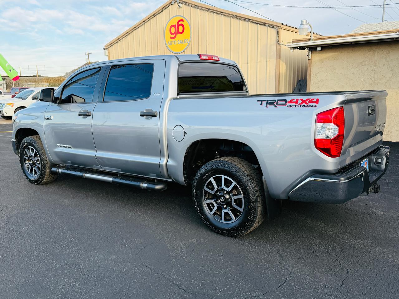 Toyota Tundra  2019